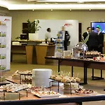 Novotel Paris Le Pont 4*