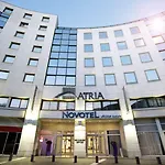 Hotel Novotel Paris Le Pont 4*
