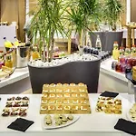 Hotel Novotel Paris Le Pont 4*