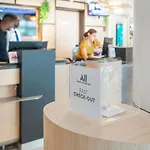 Novotel Paris Le Pont Hotel
