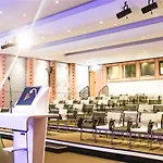 Novotel Paris Le Pont Hotel 4*