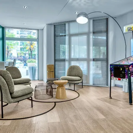 Novotel Paris Le Pont 4*