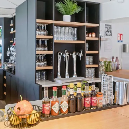 Novotel Paris Sud Porte De Hotel Charenton-le-Pont