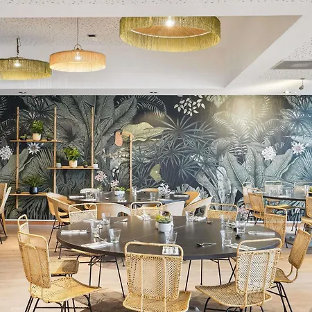 Hotel Novotel Paris Sud Porte De 4*