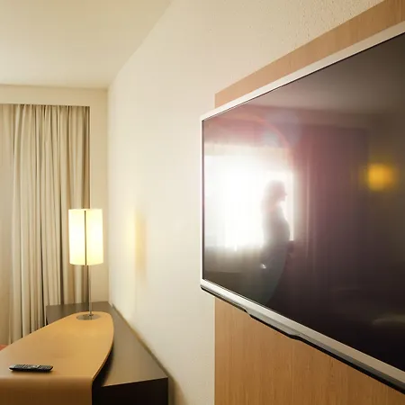 Novotel Paris Sud Porte De 4*