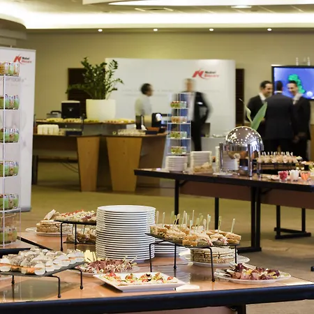 Novotel Paris Le Pont 4*