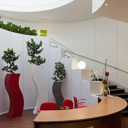 Novotel Paris Le Pont 4*
