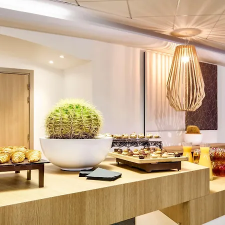 Novotel Paris Sud Porte De 4*