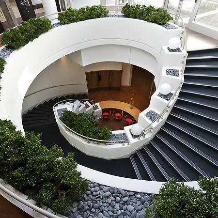Hotel Novotel Paris Le Pont 4*