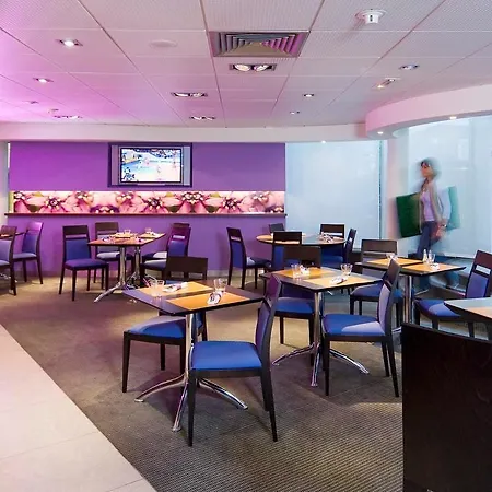 Hotel Novotel Paris Le Pont